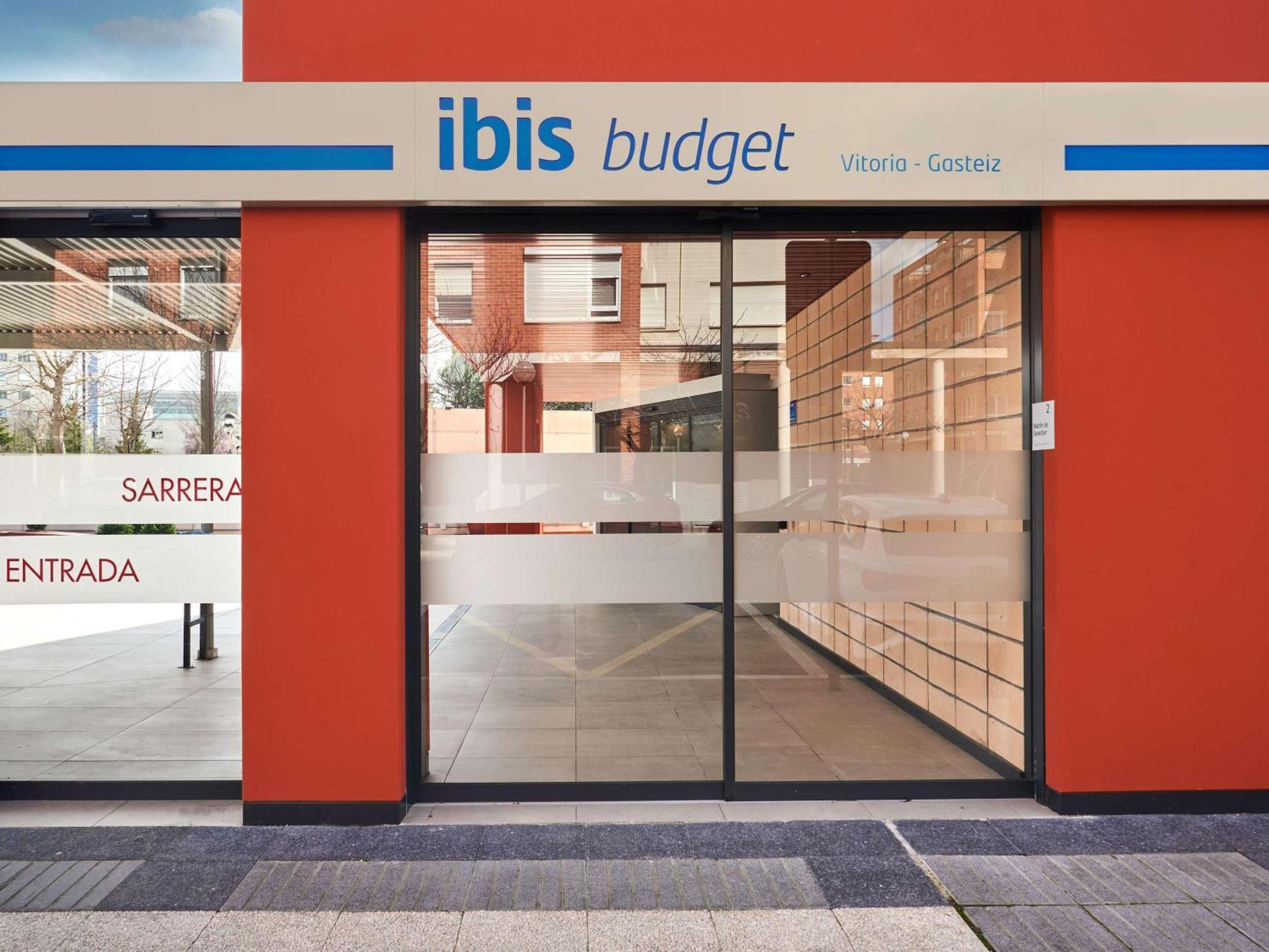 Ibis Budget Vitoria Gasteiz Bagian luar foto