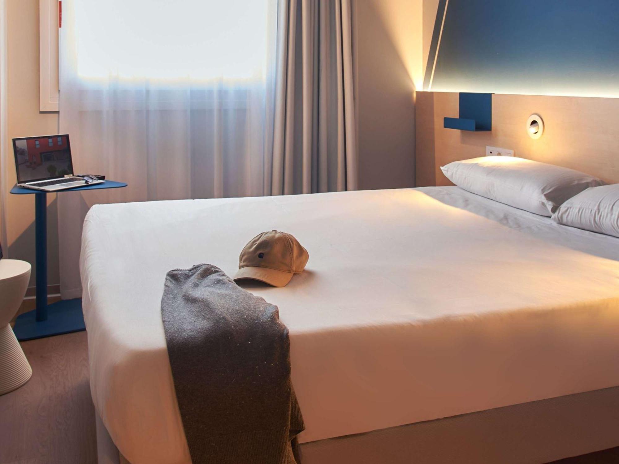 Ibis Budget Vitoria Gasteiz Bagian luar foto